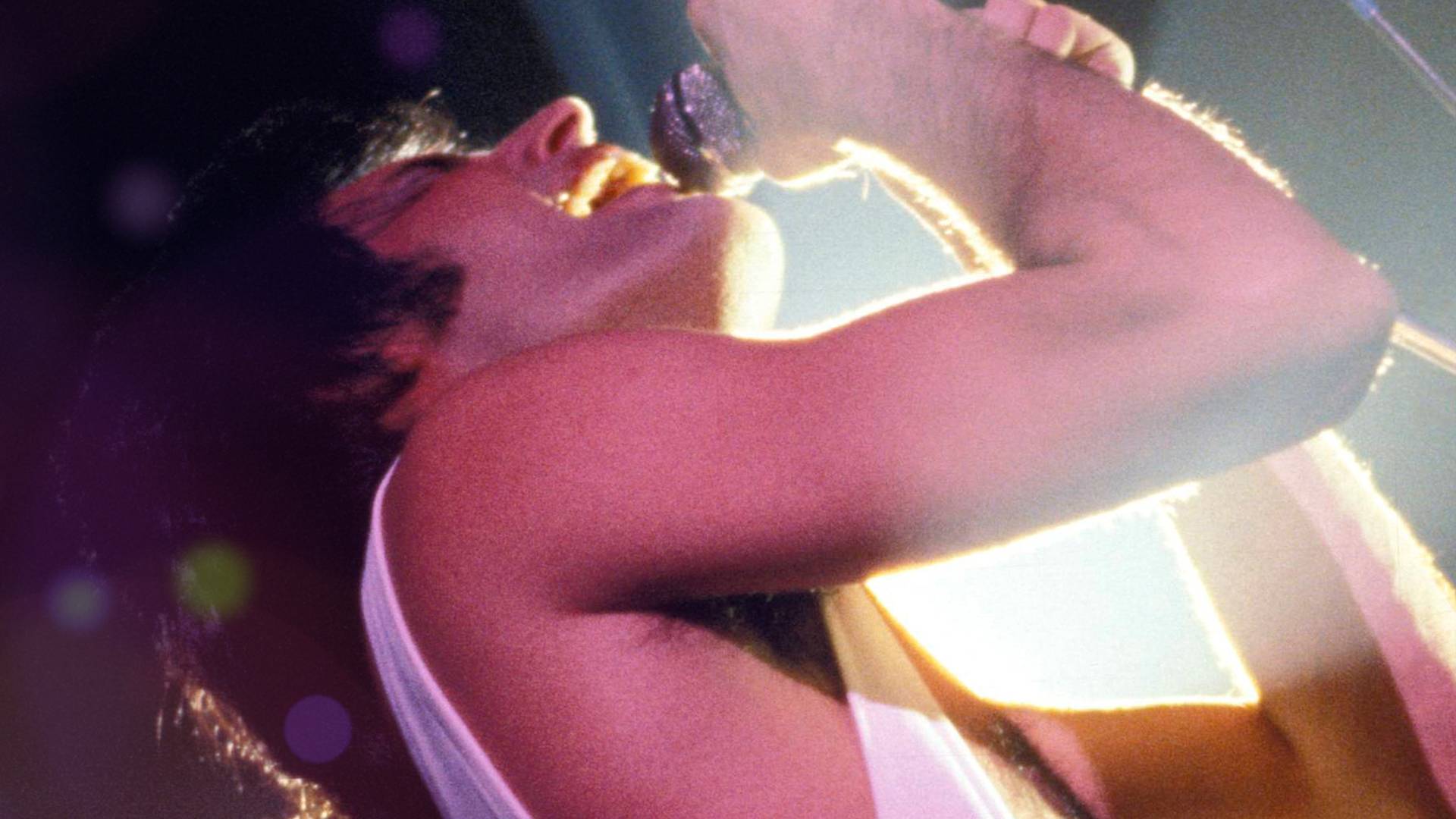 Freddie Mercury: The Ultimate Showman
